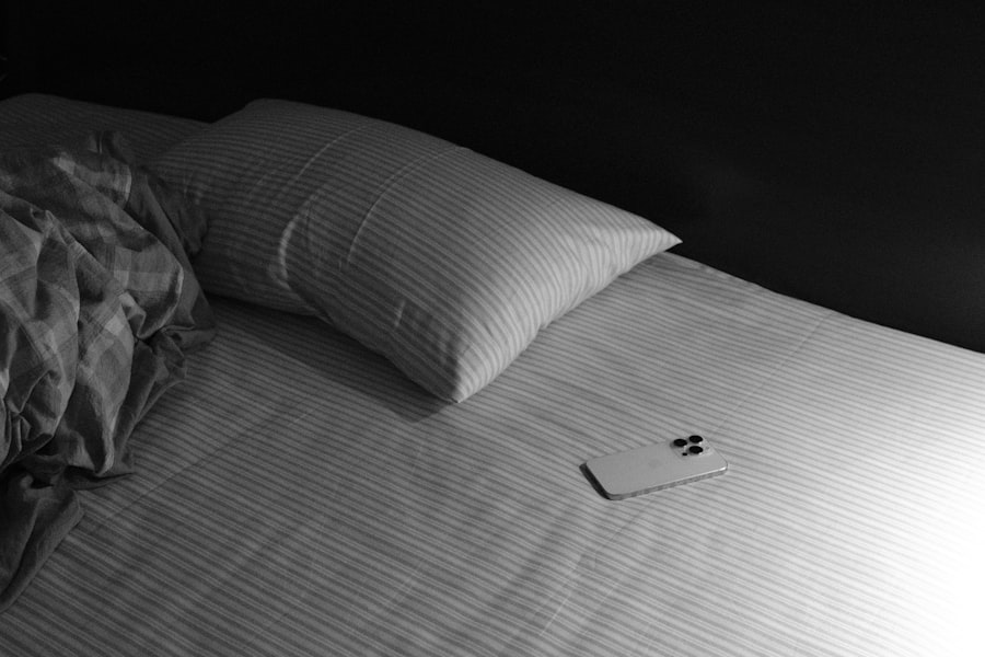 Bed with pins