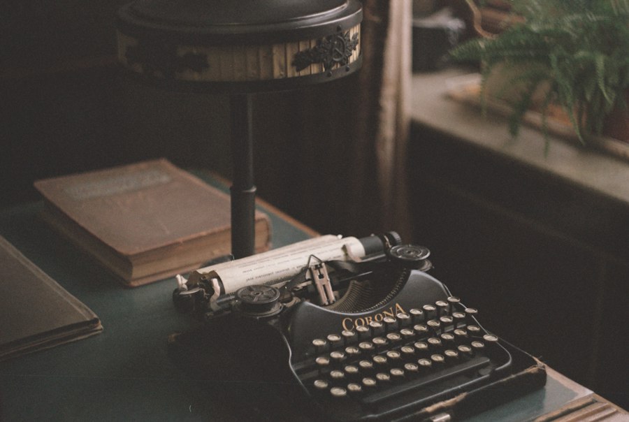 Photo writing engaging articles tips
