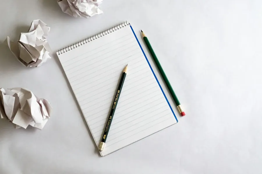 Photo common mistakes writing engaging articles